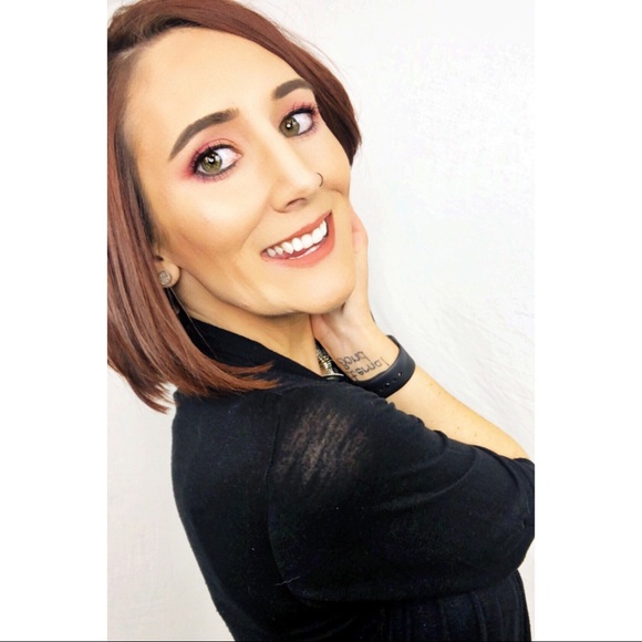 Meet The Posher - Picture 4 of 6